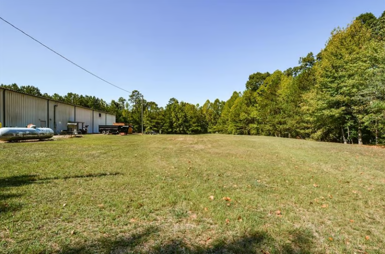 Commercial Property for Sale in Powder Springs Georgia 30127